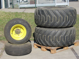 traktorske pnevmatika John Deere 5515V NOKIAN 550/60R22.5 + Voor Banden + Velg